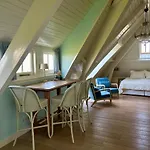 Nieuwland Hotell 3*