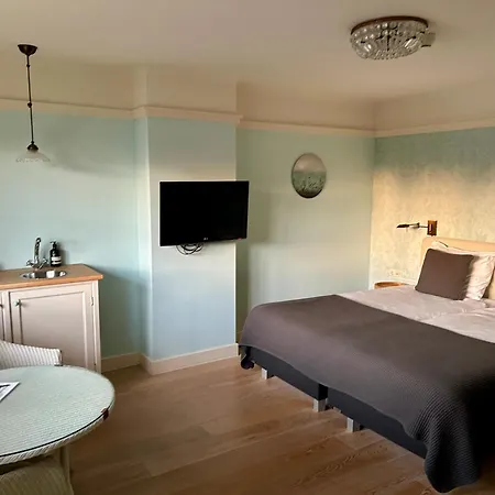 Hotel Nieuwland Den Oever