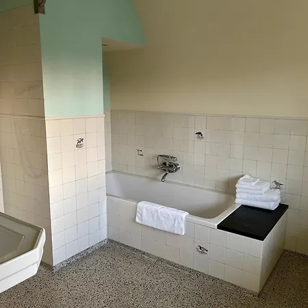 Nieuwland 3*