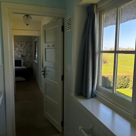 Nieuwland 3*