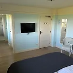 Nieuwland 3*