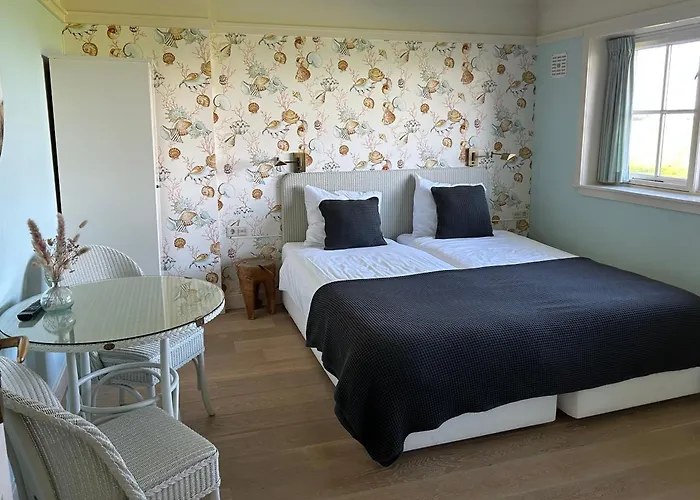 Nieuwland Hotel Den Oever