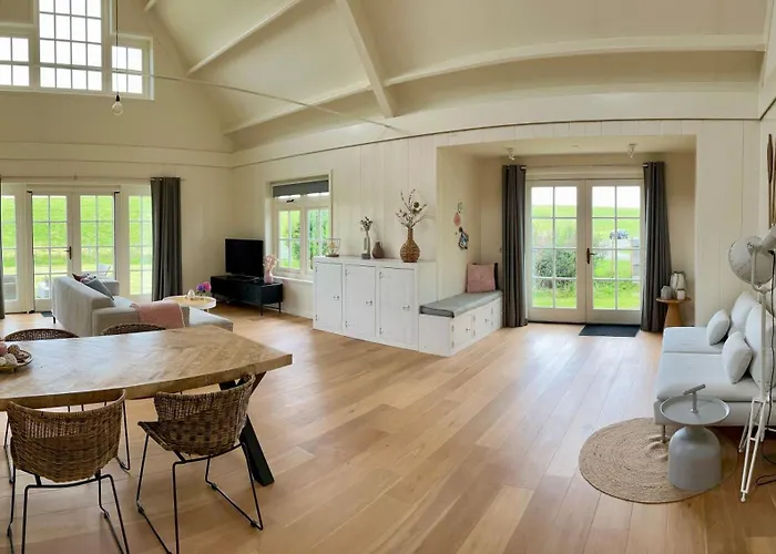 מלון Nieuwland 3*