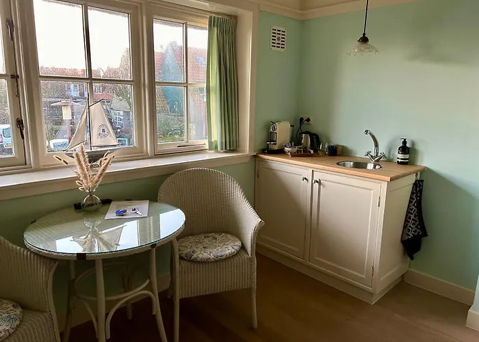 Nieuwland 3* דן אובר